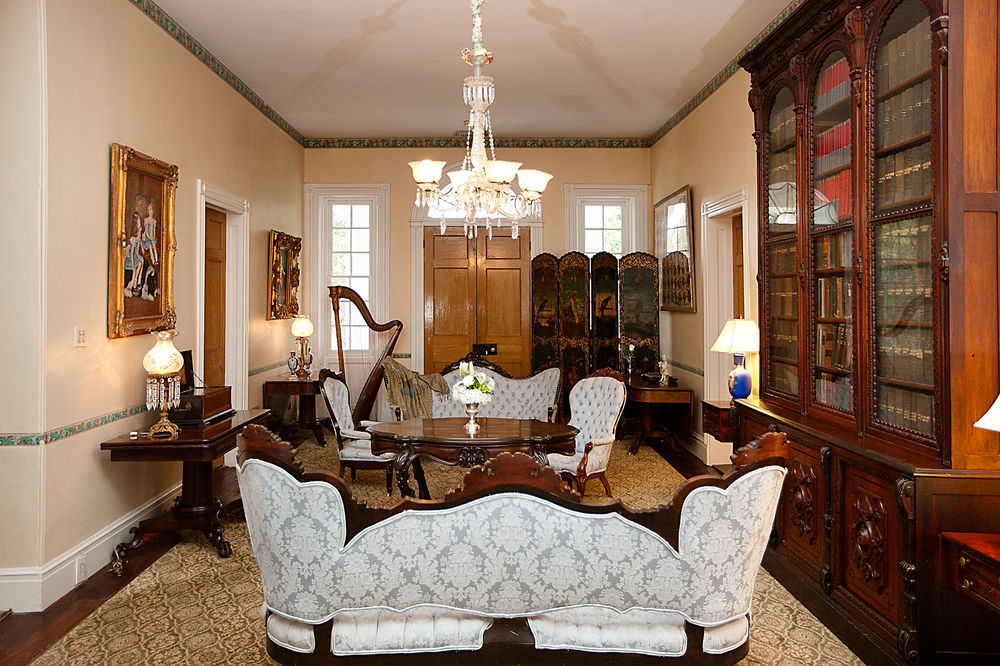 Monmouth Historic Inn Natchez Kültér fotó